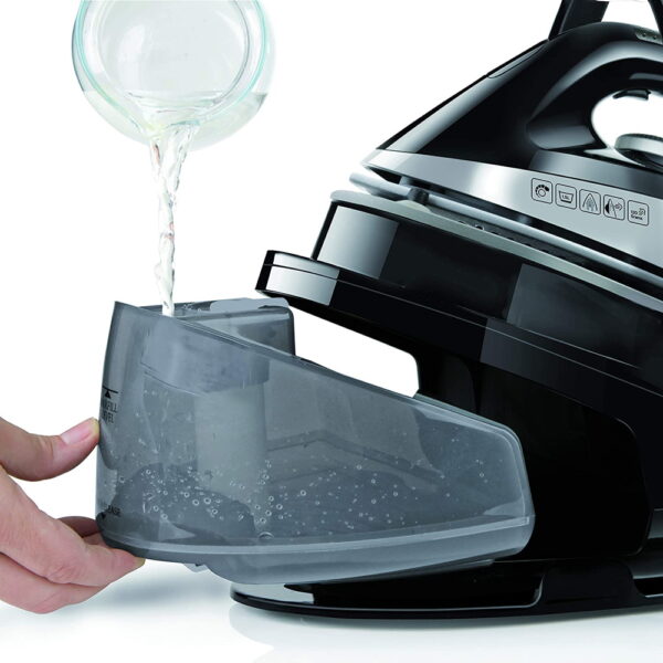 מגהץ קיטור עוצמתי כולל גיהוץ אנכי Black&Decker בלאק אנד דקר BXSS2200E