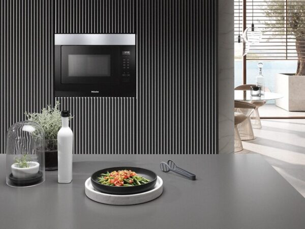 מיקרוגל בנוי דגם M2240B מילה Miele