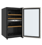 ⁦מקרר יין מעוצב 49 בקבוקים עם מדחס ומדפי עץ FJWC118 פוג'יקום FUJICOM⁩ – תמונה ⁦2⁩